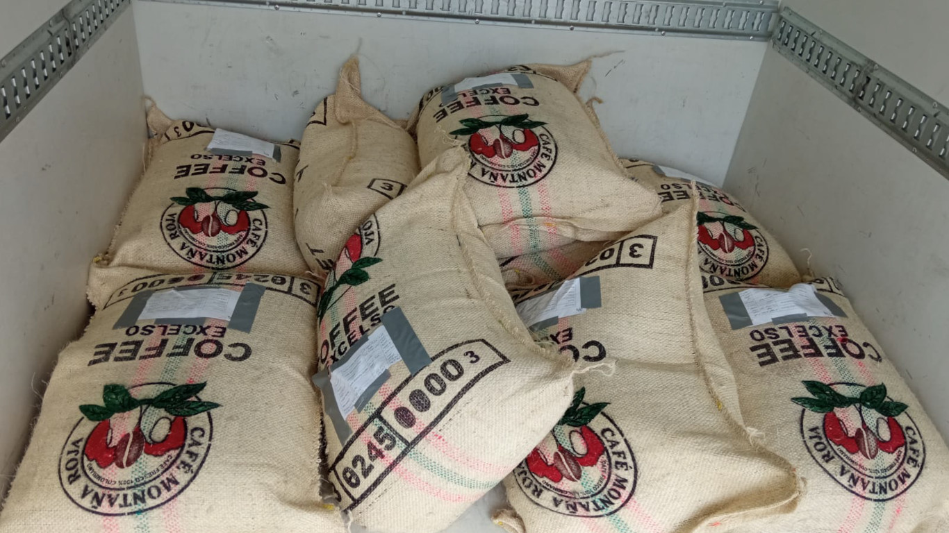 order custom and selected coffee for you and your business cafe bolsas 12kg